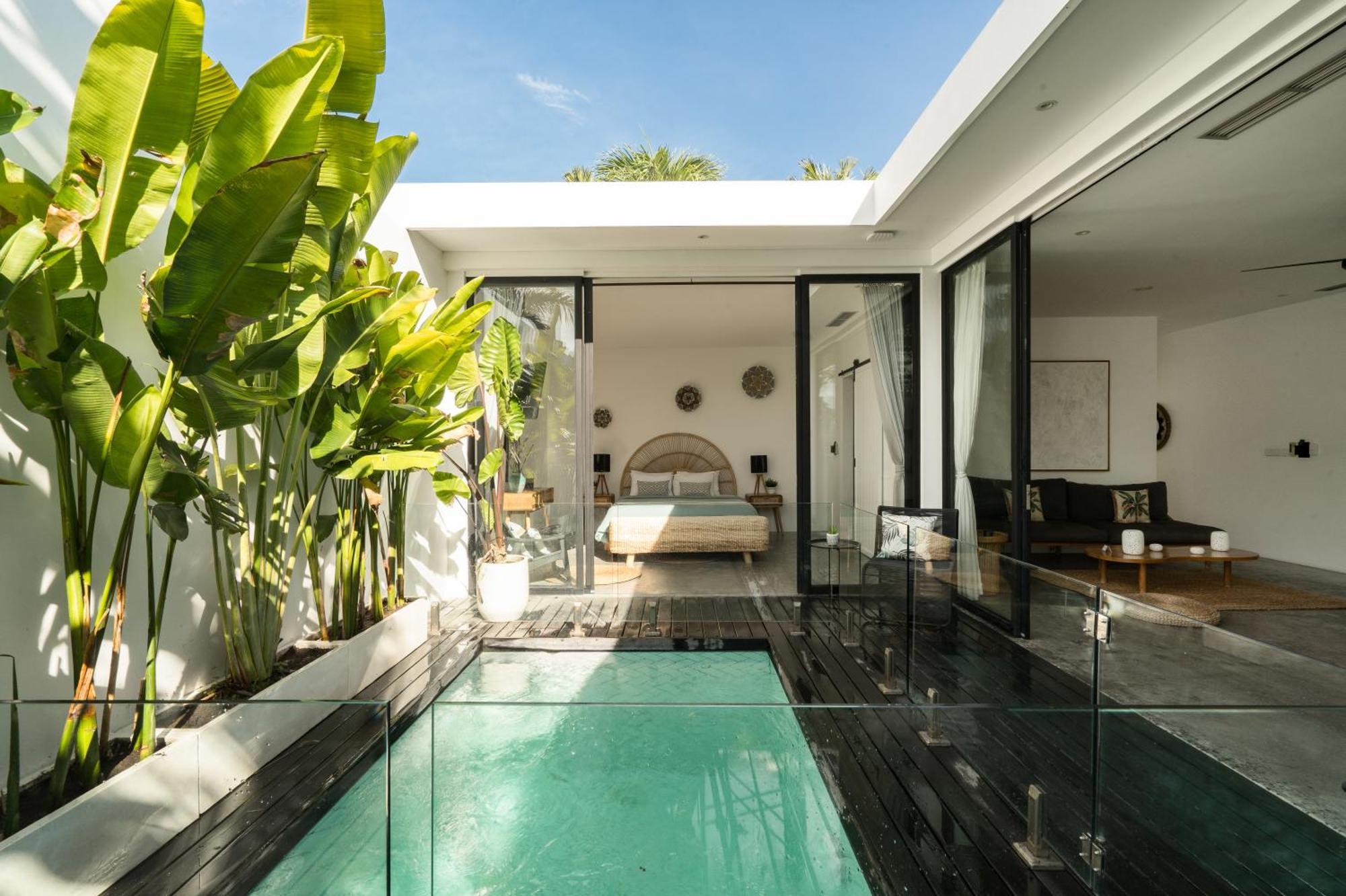 Villa Reif 3, Luxury Poolvilla, 2 Bedrooms, 100m2, Near Canggu, Quiet Location *