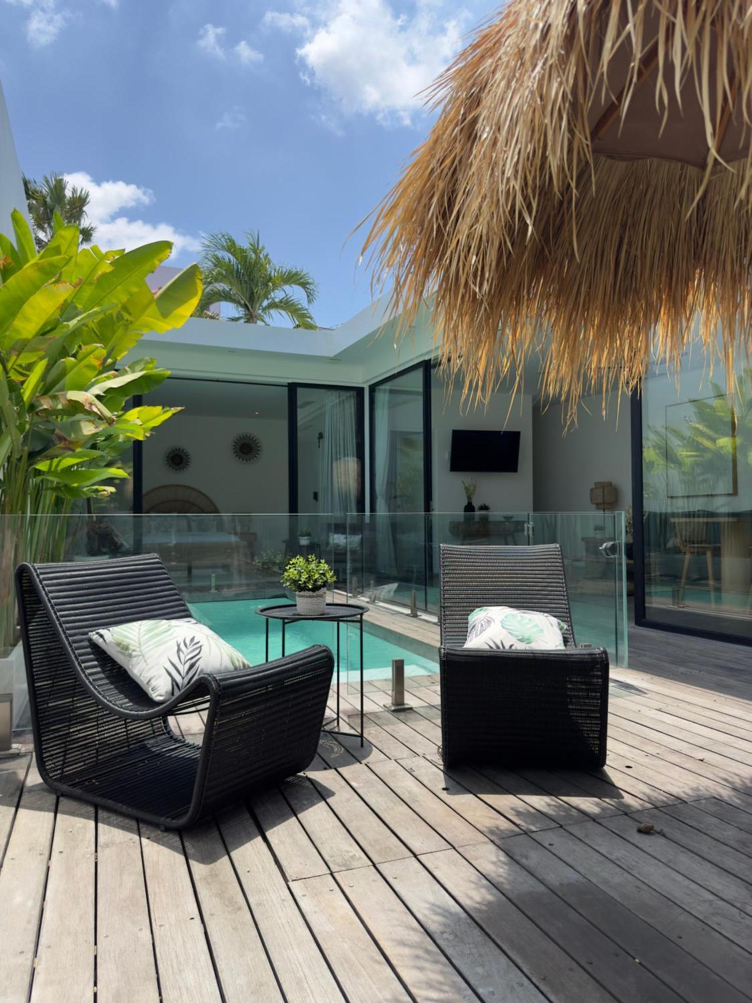 Villa Reif 3, Luxury Poolvilla, 2 Bedrooms, 100m2, Near Canggu, Quiet Location