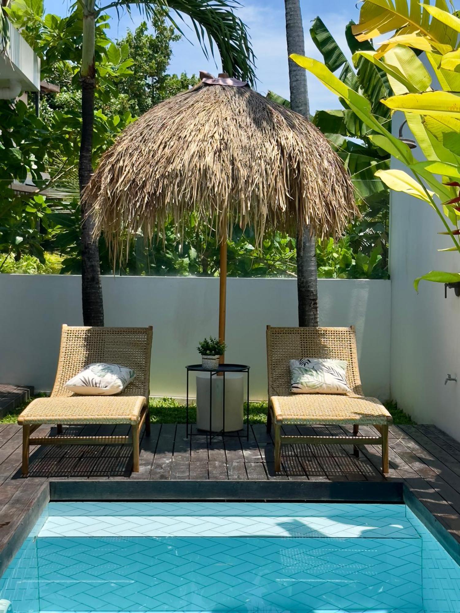 Reif 3, Luxury Poolvilla, 2 Bedrooms, 100m2, Near Canggu, Quiet Location Canggu